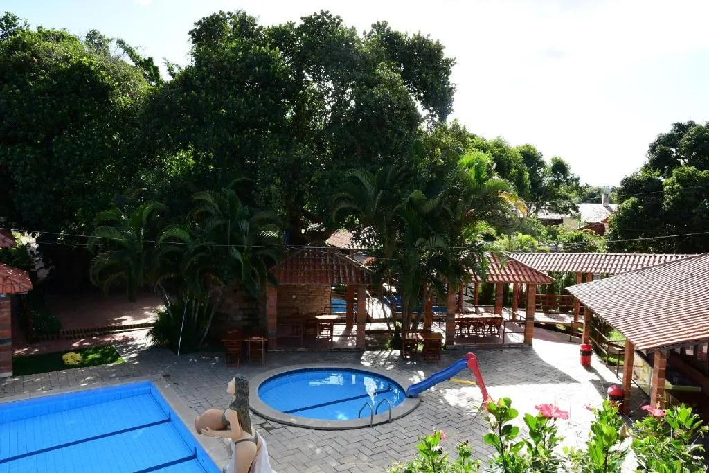 Hotel Serrano Martins