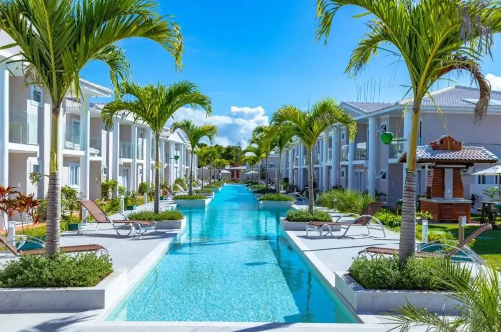 Apartamento Em Arraial D`ajuda Com Piscina Sauna Academia