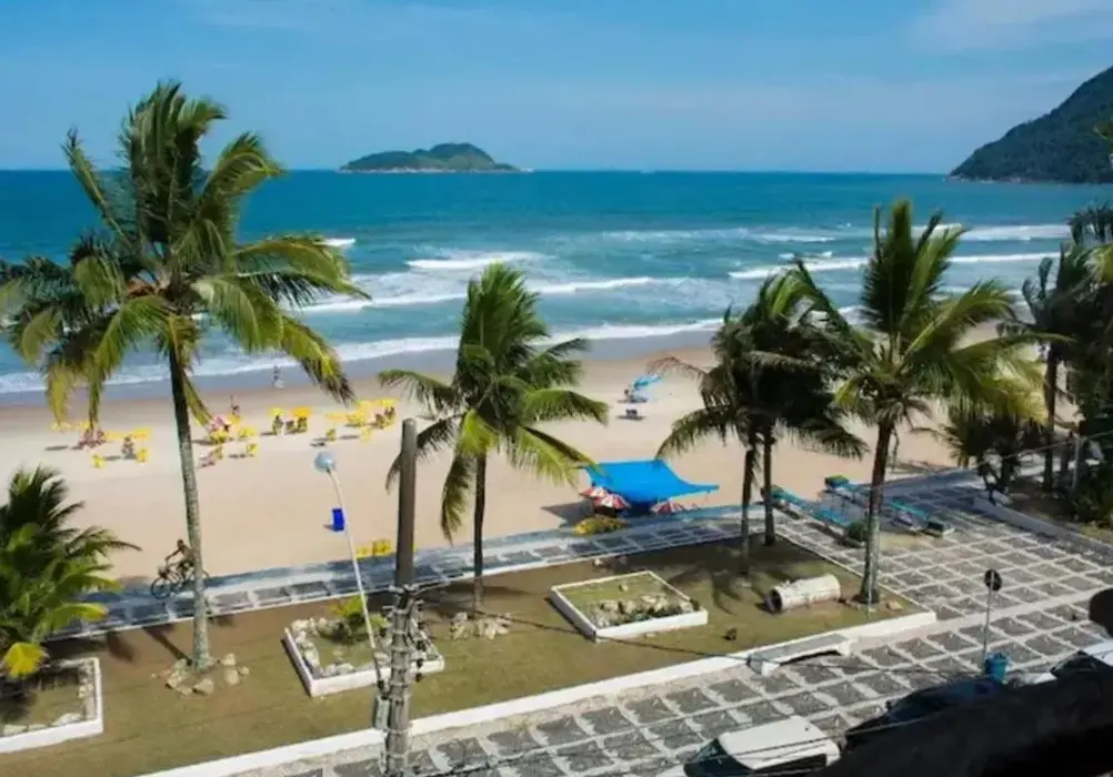 Apartamento No Guarujá - Praia Do Tombo