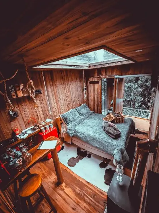 Cabana Da Árvore E Cabana Retrô - Forestplace
