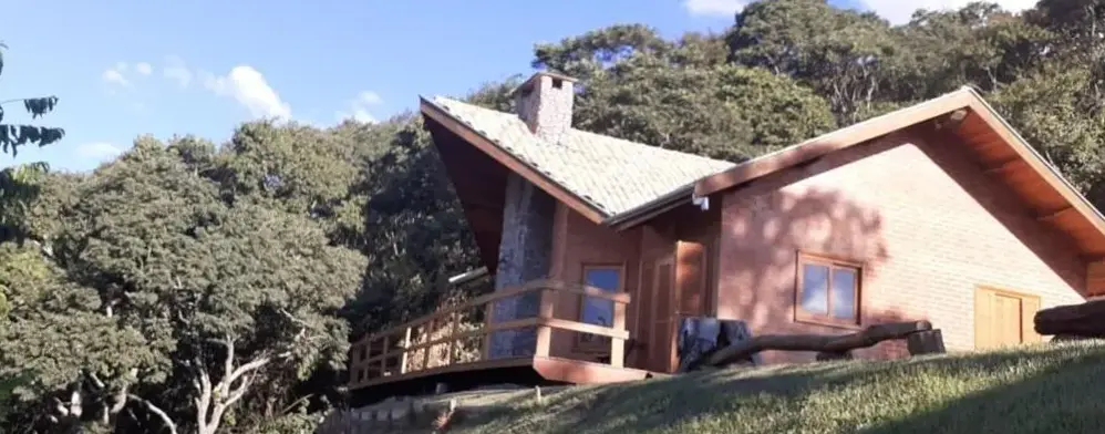 Casa Recanto Lobo Guará