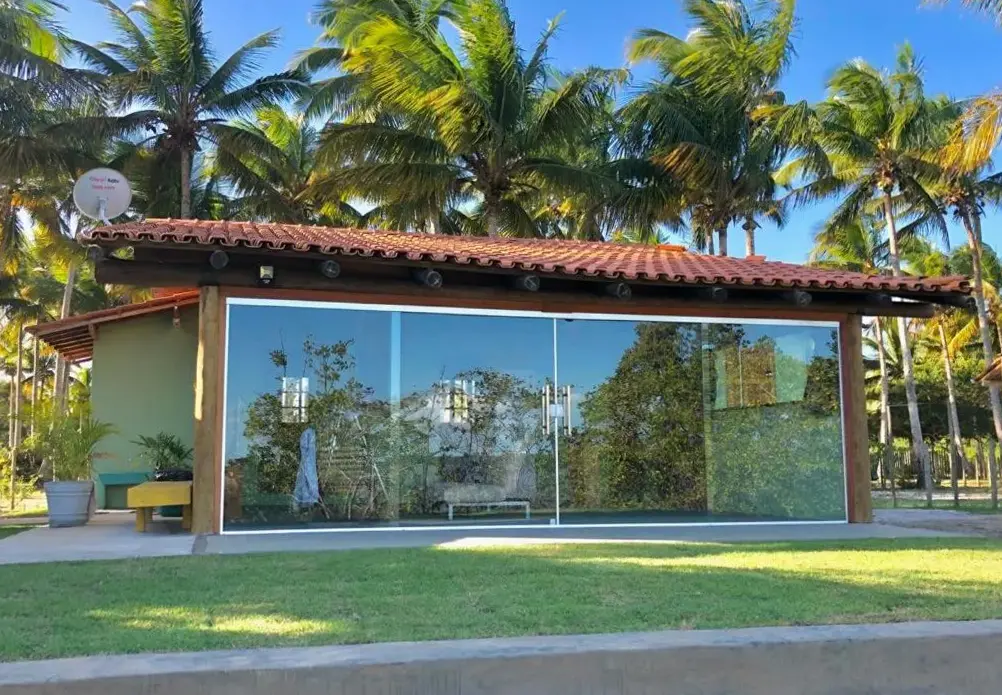 Casa Verde, Beira Da água Com 2 Suítes - Mar Doce!