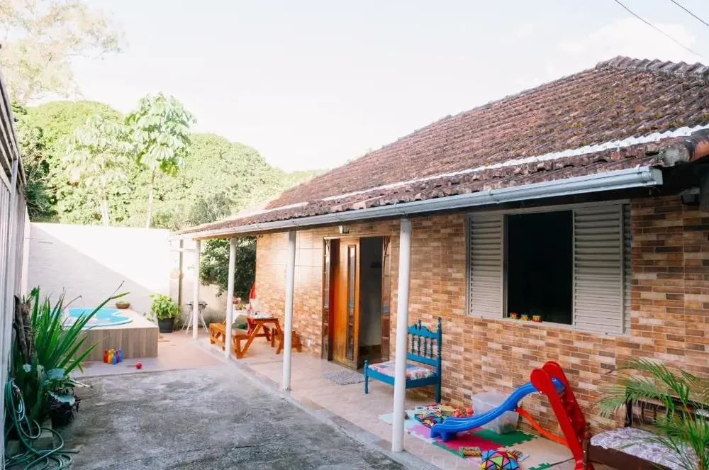 Casa Com Piscina Próxima A Pontos Turísticos