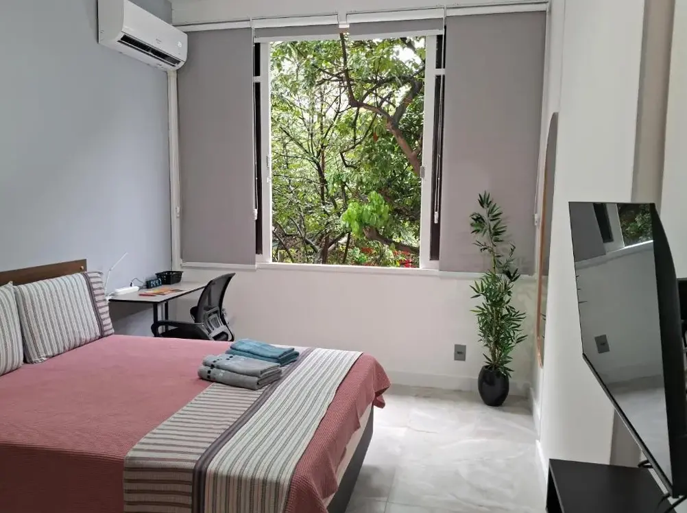Charmoso Studio Posto 10