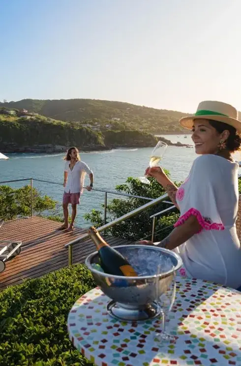 Cliffside Luxury Inn