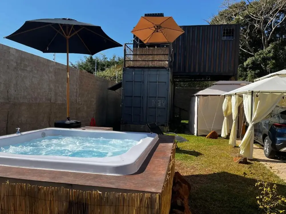 Container-spa Quente, Projetor Cine, Lareira, Churrasqueira