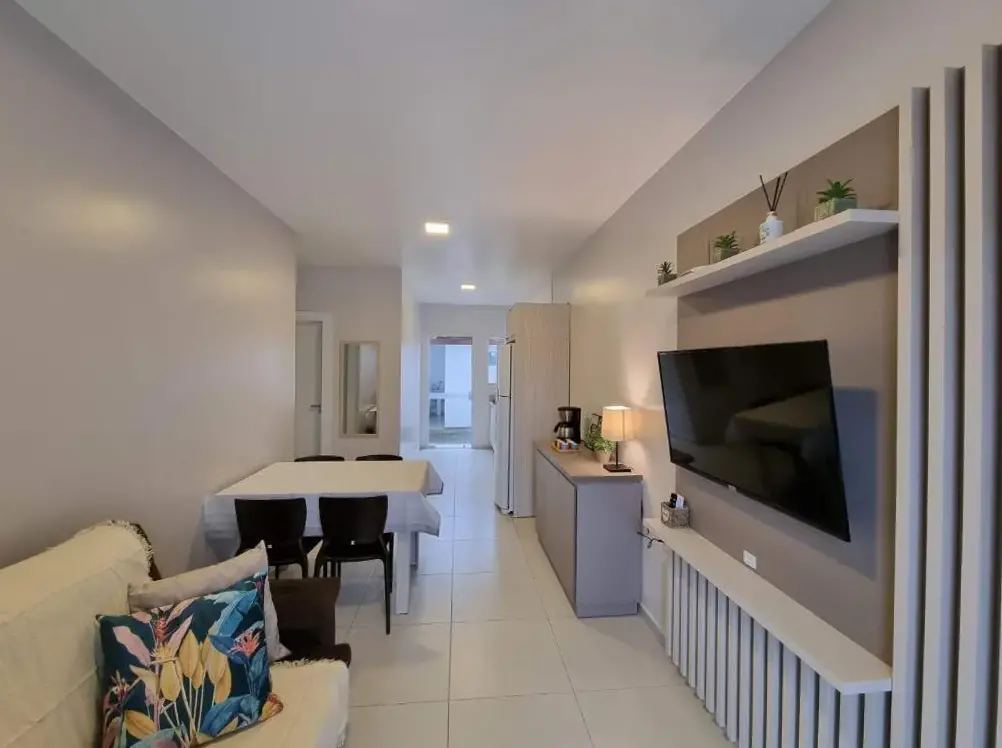 Curta Praia De Armação Casa Hortênsia