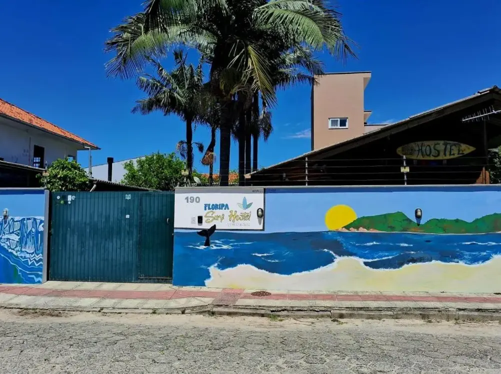 Floripa Surf Hostel