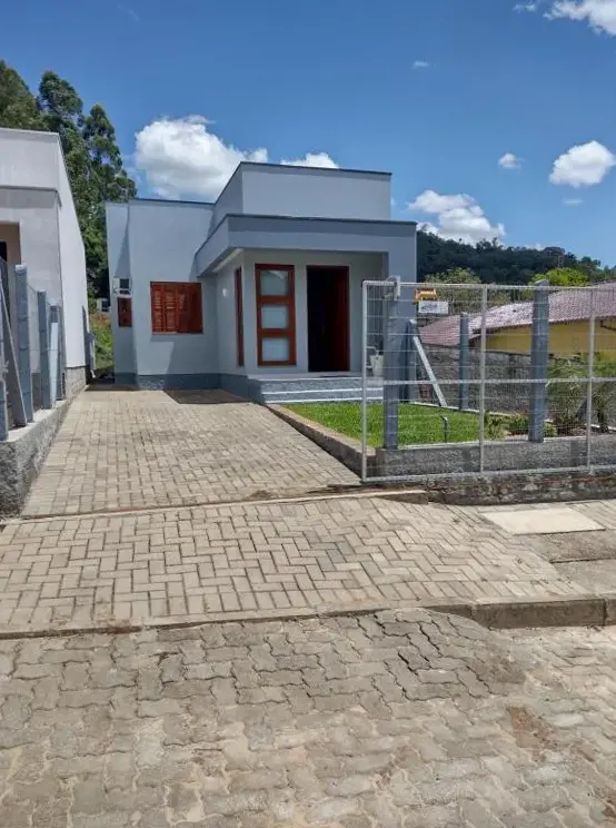 Grey House, Próximo A Gramado E Ao Templo Budista