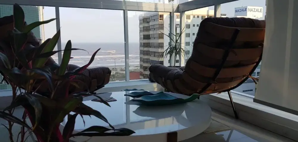 Em Capao Da Canoa - Luxo E Conforto Com Praia , Sol E Mar Em Capão.
