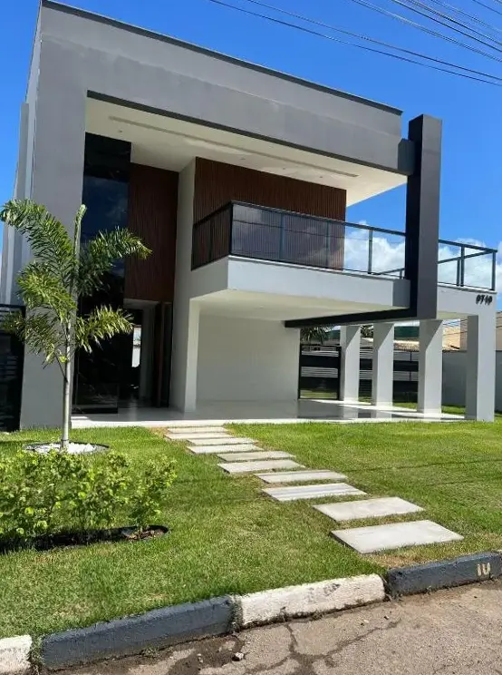Luxuosa Casa, A 150m Da Praia