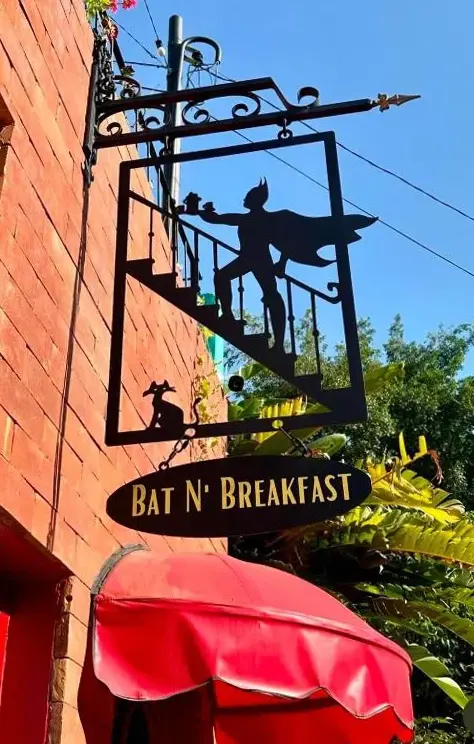 Pousada Bat N Breakfast No Beco Do Batman