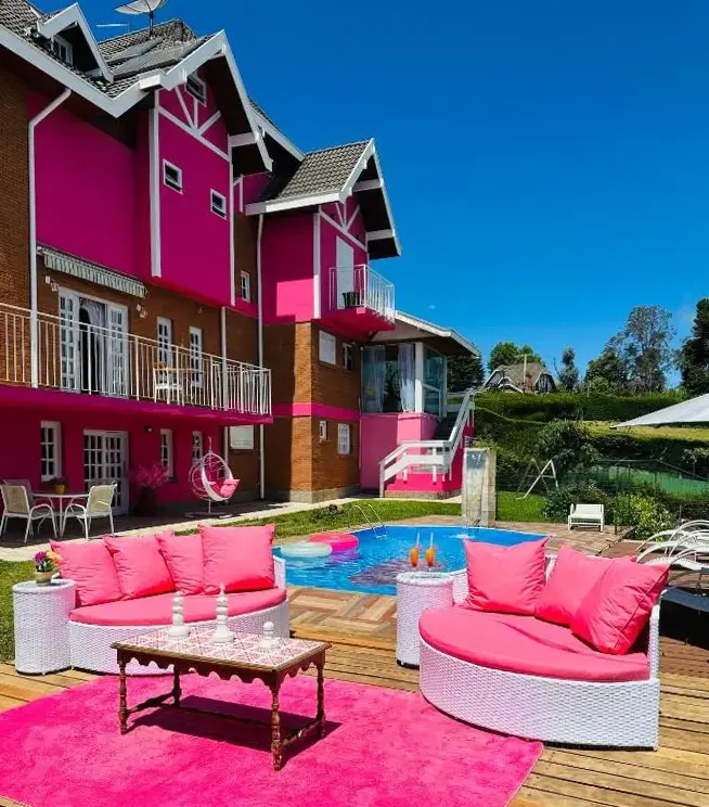 Pousada Pink Village