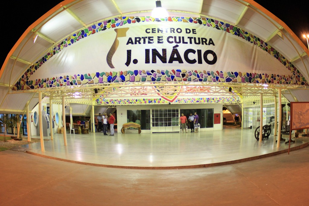 Entrada do Centro de Arte e Cultura J. Inácio - Fonte Wilson Rodrigues de Melo Neto