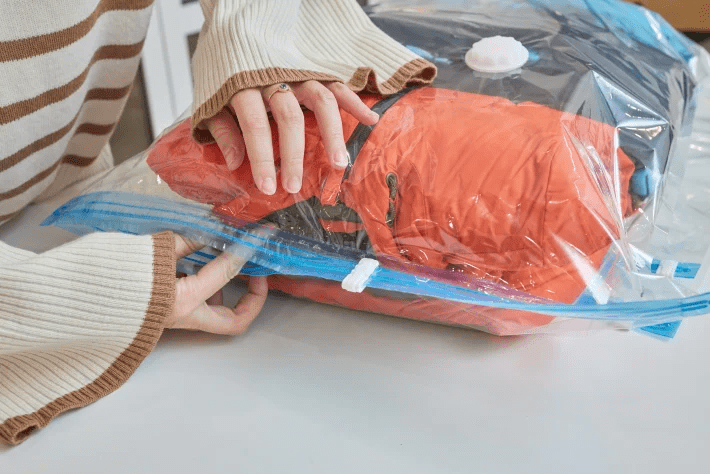 Roupas à vácuo - Passagens aéreas -Estadão