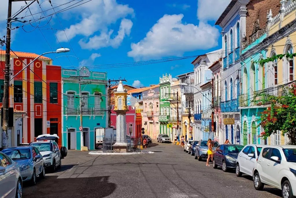 Casarões antigos no bairro Santo Antônio em Salvador, Bahia