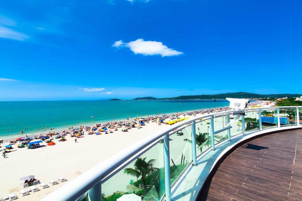 Vista da Praia de Canasvieiras - Florianópolis