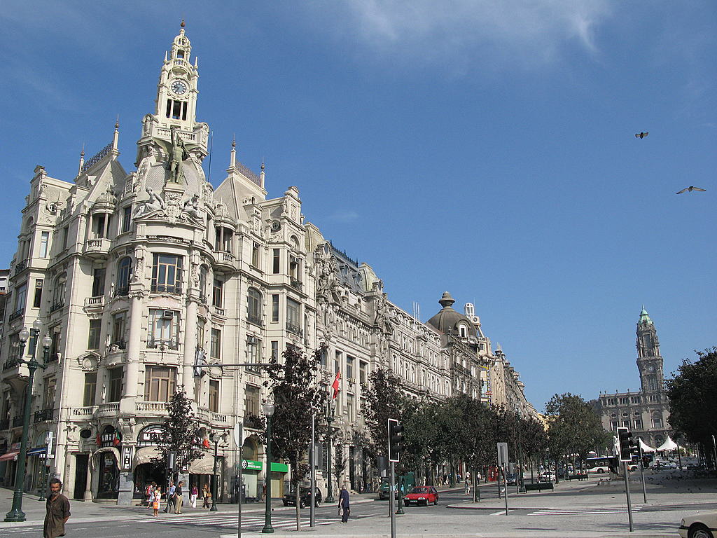 Av. dos Aliados - Baixa do Porto - fachada histórica