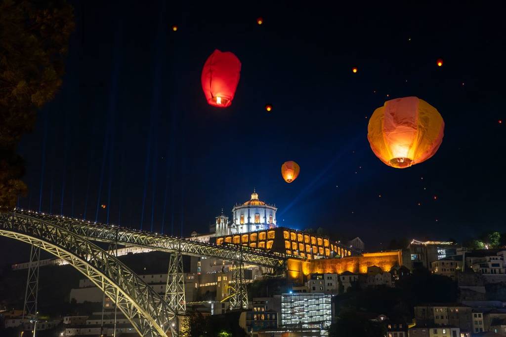 Balões da Festa de São João - Porto