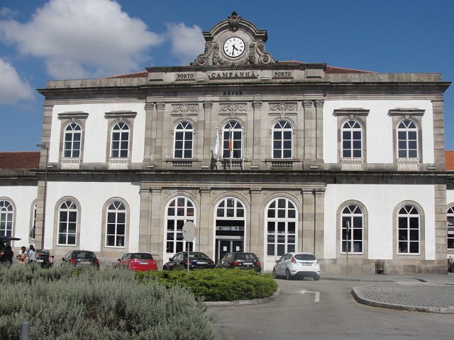 Estação ferroviária Campanhã - Fachada da entrada
