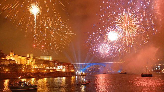 Fogos de artifício na Festa de São João - Porto