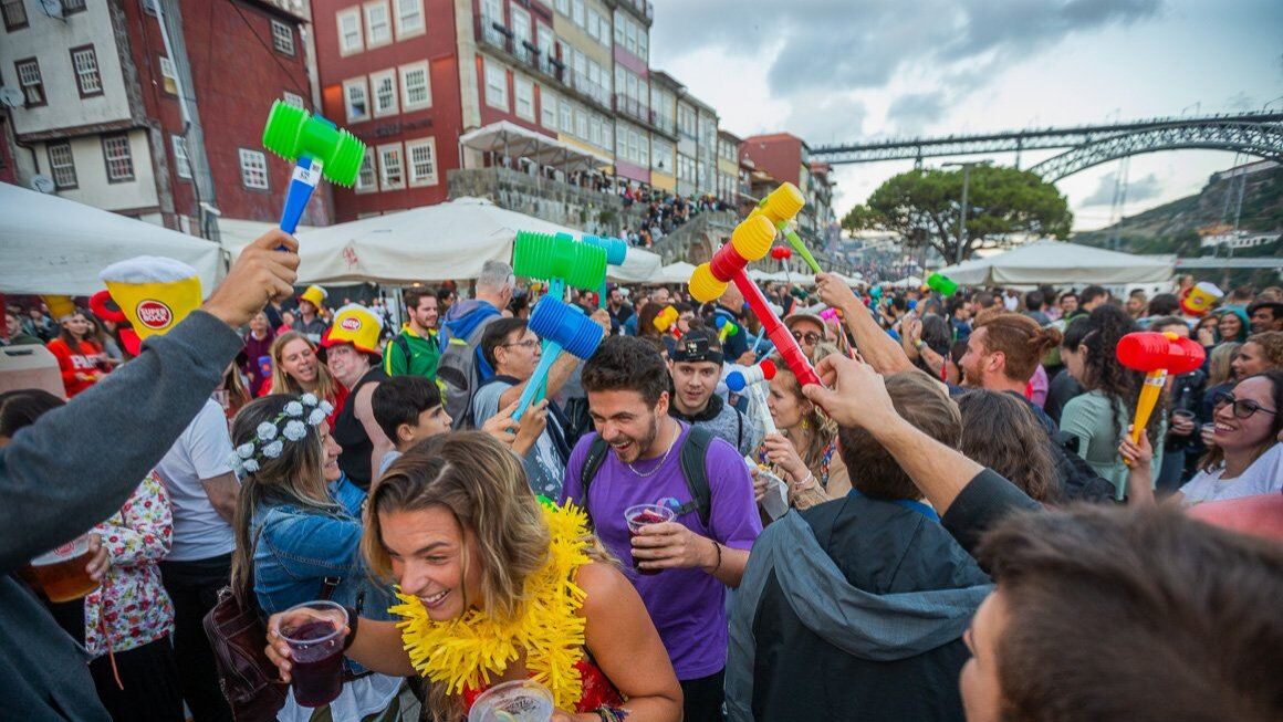 Martelos na Festa de São João no Porto