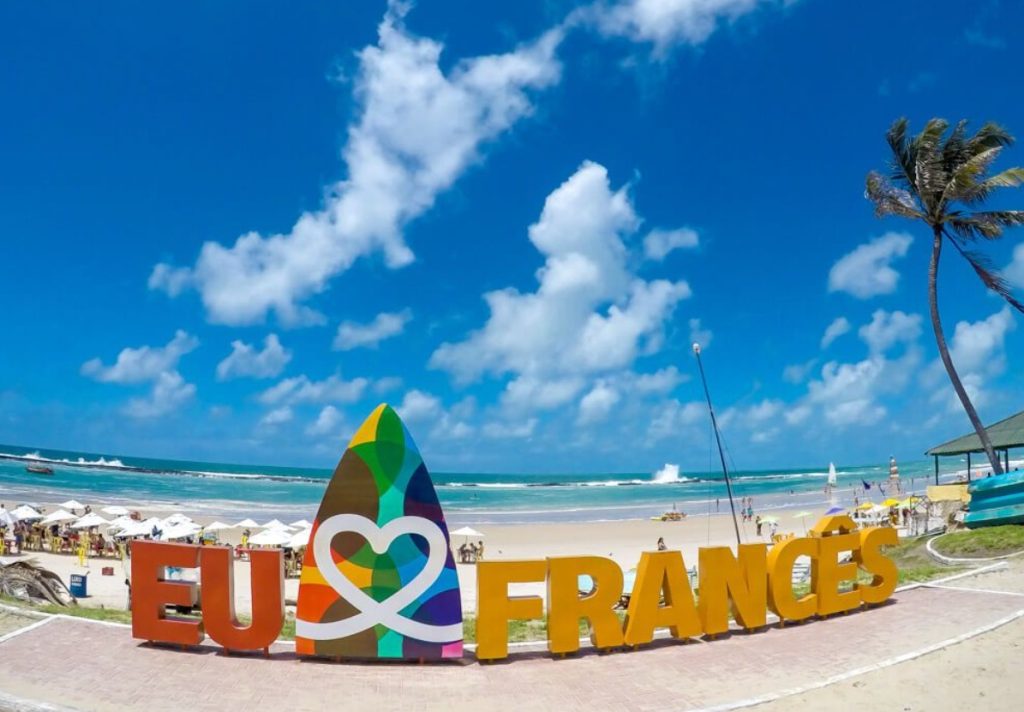 Praia do Francês - letreiro