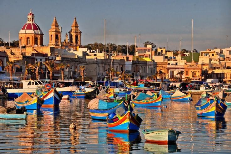 Vida noturna em Malta